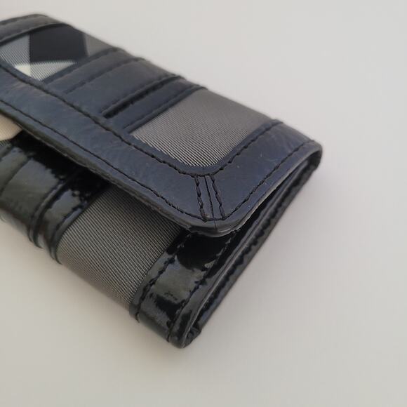 Burrbery Key Hooks Holder Case Wallet Logo Black Gray Check Trifold Designer - Picture 7 of 9